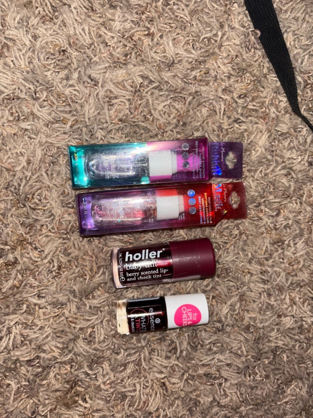 Holler Berry Scented & Cheek Tint + Assorted Glosses cuticle oil bundle